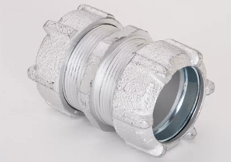 Bridgeport 3102 1" Rigid/IMC Conduit Compression Coupling, Malleable Iron