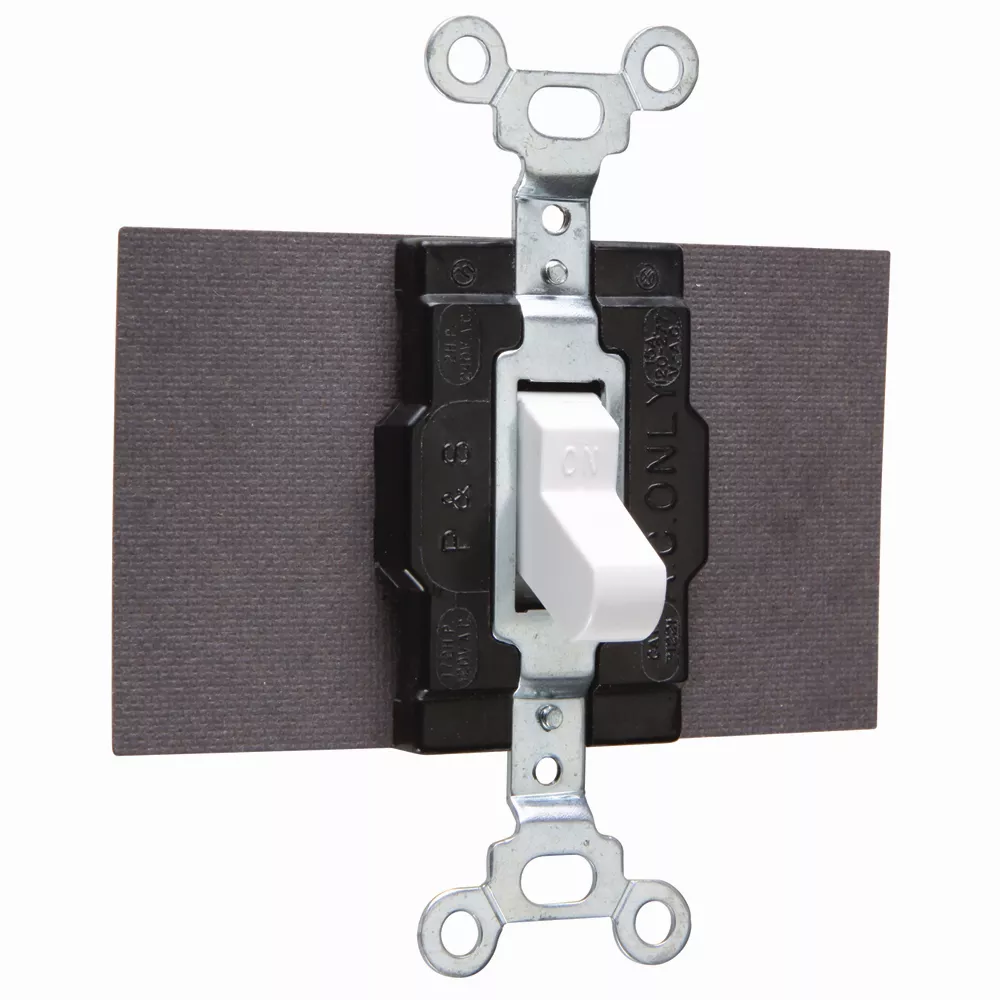 Pass & Seymour 1221-W Manual Controller, Single Pole Double Throw, 15A 120/277V - White