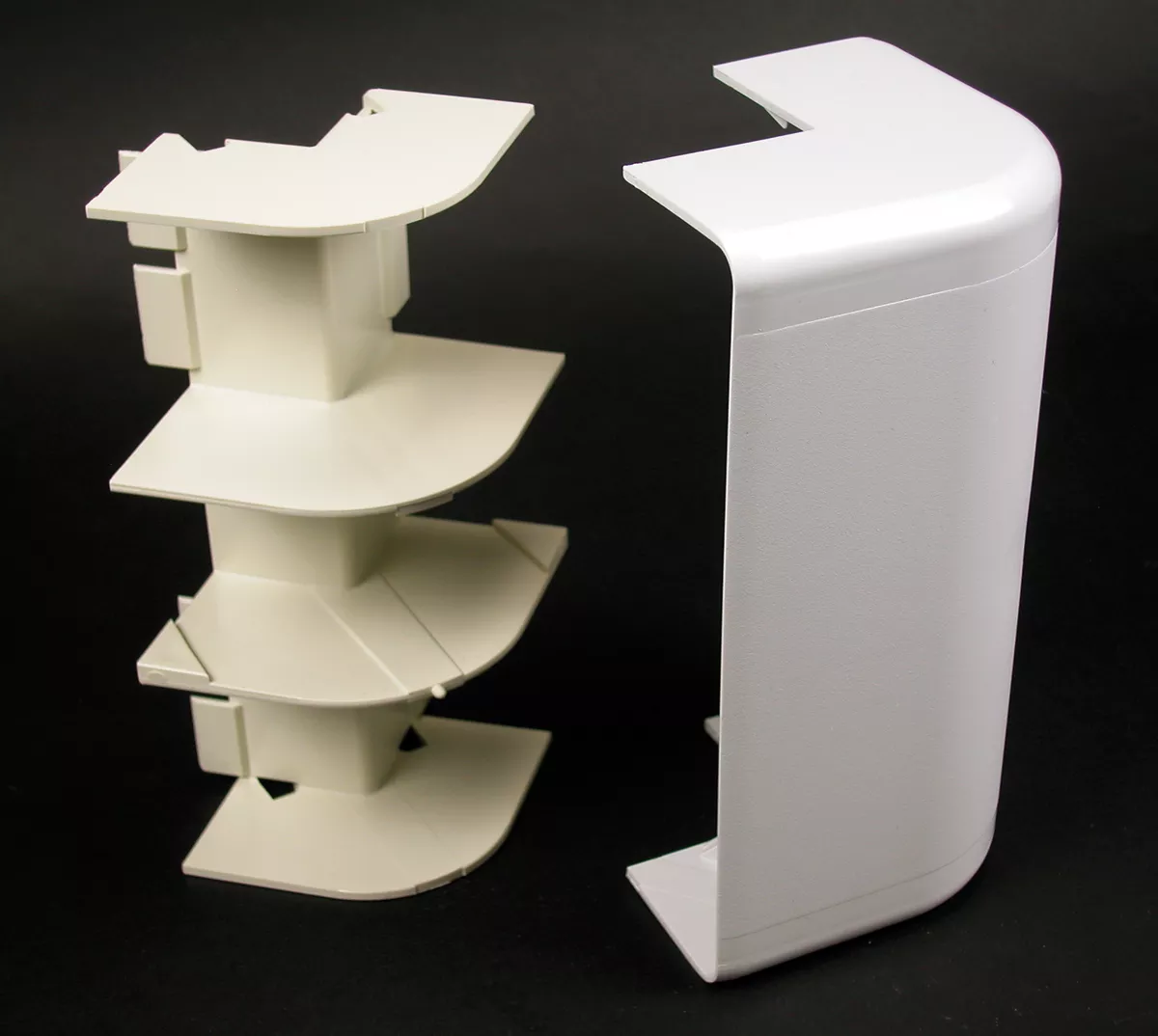 Wiremold 5518-WH 5500-Series External Elbow Fitting