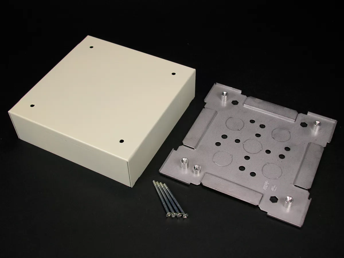 Wiremold G3028 3000-Series Utility Box Fitting